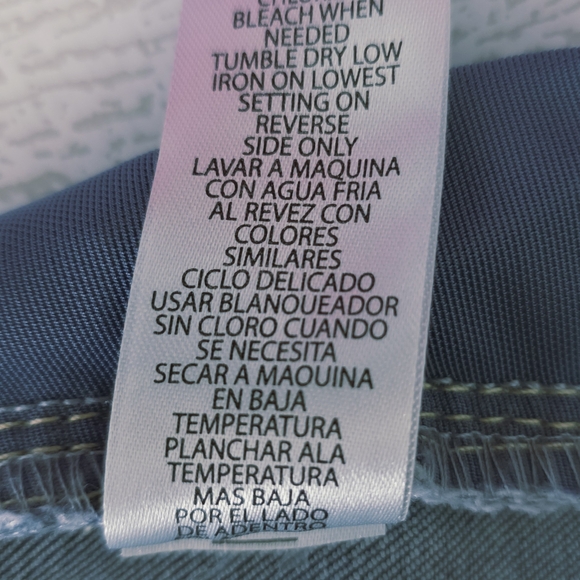 Democracy Cropped Embroidery Jeans Scallop Hem Size 24W - Picture 15 of 16